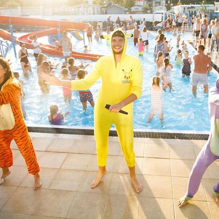 ホテルOsrodek Wypoczynkowy Zlota Plaza ミエルノ エクステリア 写真